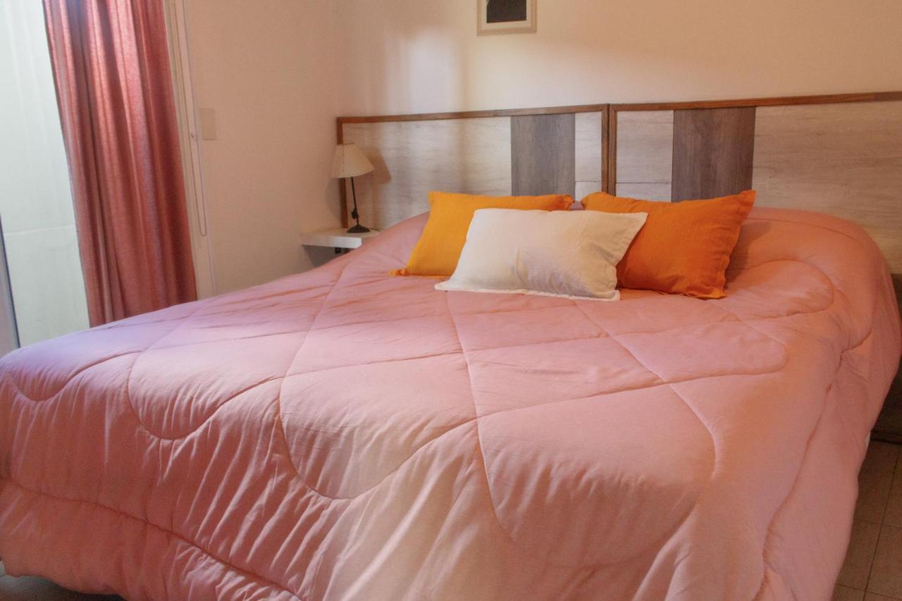 Rondpoint Pilar Apartment Pilar  Bagian luar foto