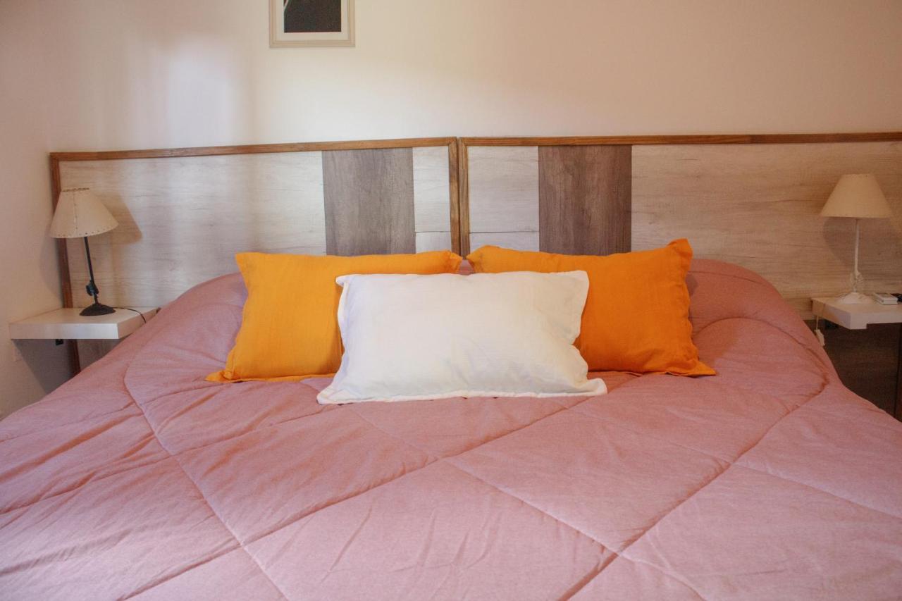 Rondpoint Pilar Apartment Pilar  Bagian luar foto