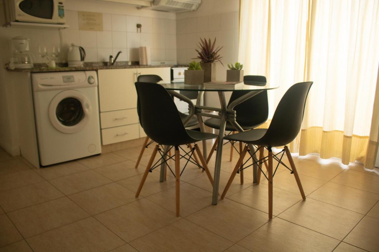 Rondpoint Pilar Apartment Pilar  Bagian luar foto